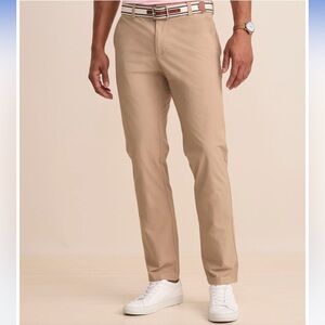 Vineyard Vines Men’s Performance On-The-Go Pants